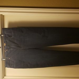 Jeans w/ some stretch.